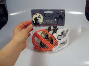 Fox Run 4 Halloween Plastic Cookie Cutters Set Ghost Pumpkin Black Cat Moon New
