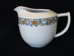 Mikasa Potter's Touch cB003 Julliard Creamer