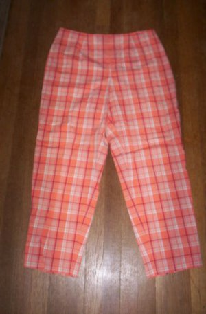 WOMENS 12 STRETCH PLAID CAPRIS ORANGE & WHITE SIDE ZIP