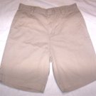 WOMENS sz 12 KHAKI BERMUDA SHORTS BY NORTH CREST IN EUC