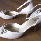 WOMENS 10 SEXY ANKLE STRAP PEEP TOE PUMPS IN CREAM NWOB