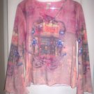 WOMENS LARGE V-NECK TOP w/ROMANTIC THEME PRETTY & EUC
