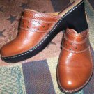 WOMENS CLOGS sz 10 or EUR 42, ALL LEATHER by BOC IN EUC