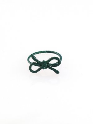 green ribbon