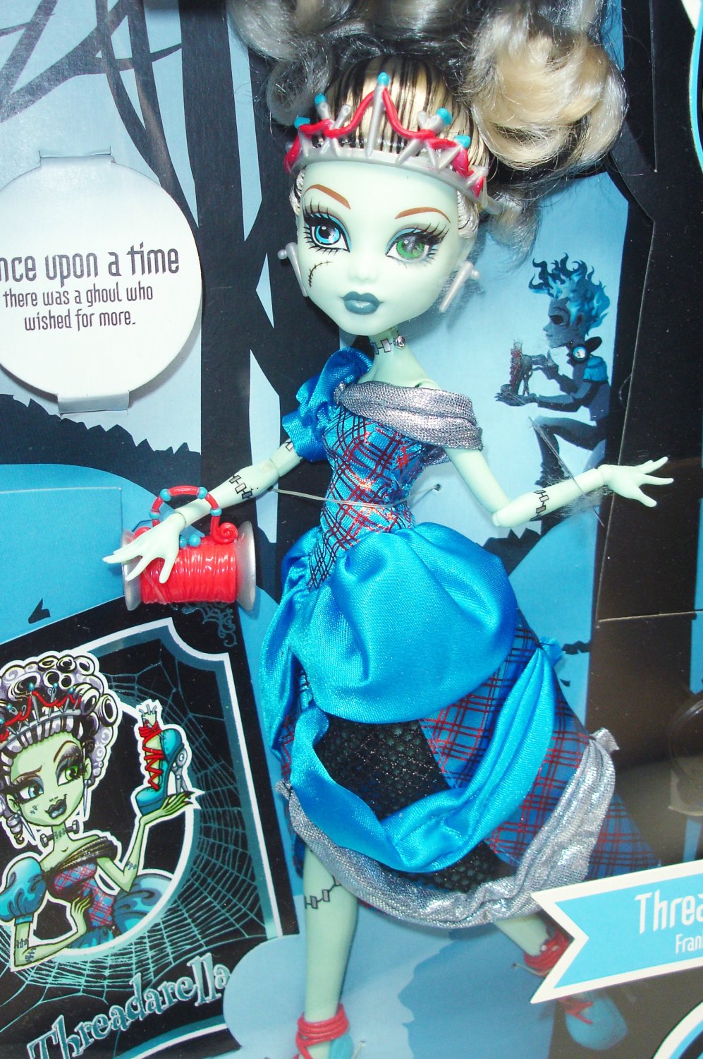 monster high threadarella