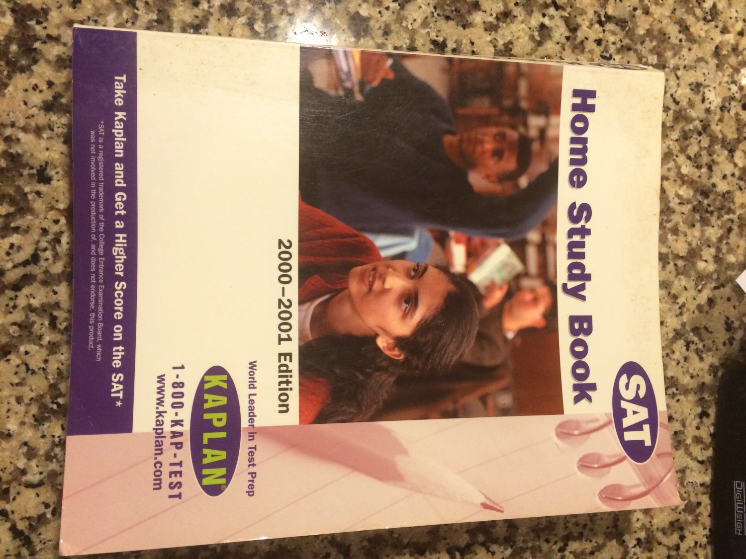 Kaplan SAT Exam 2000-2001 EDITION -- Home Study book