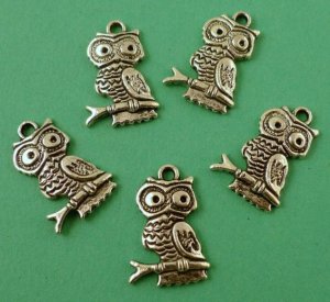 5pcs Tibetan Silver Owl Pendant