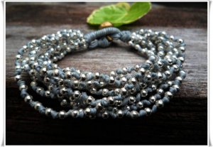 Knot Silver Bead Gray Bracelet