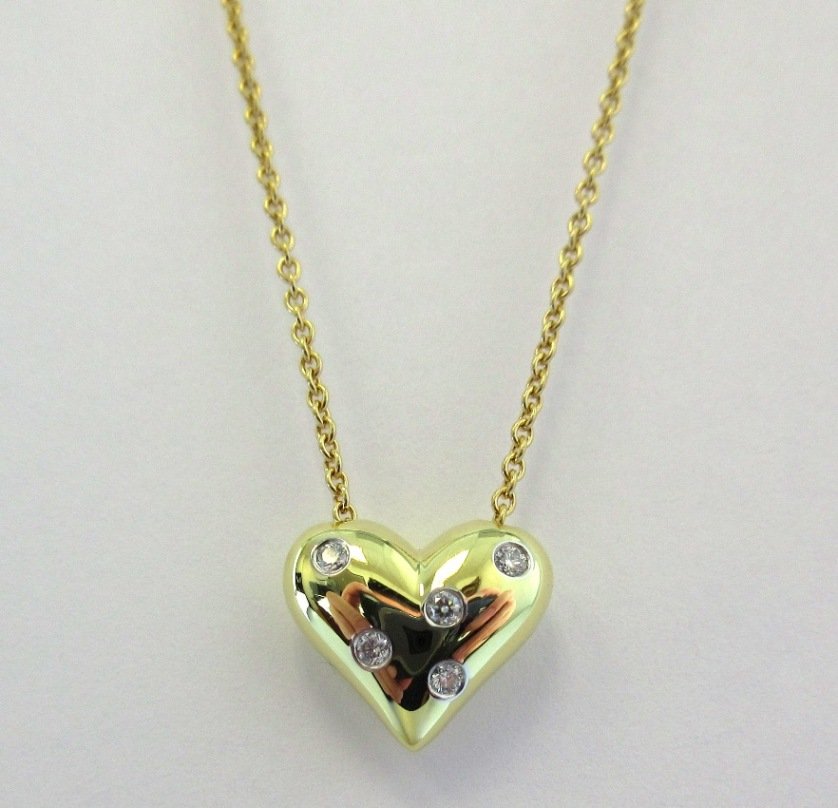 TIFFANY & Co. 18K Gold Platinum Etoile Five Diamonds Heart Pendant Necklace