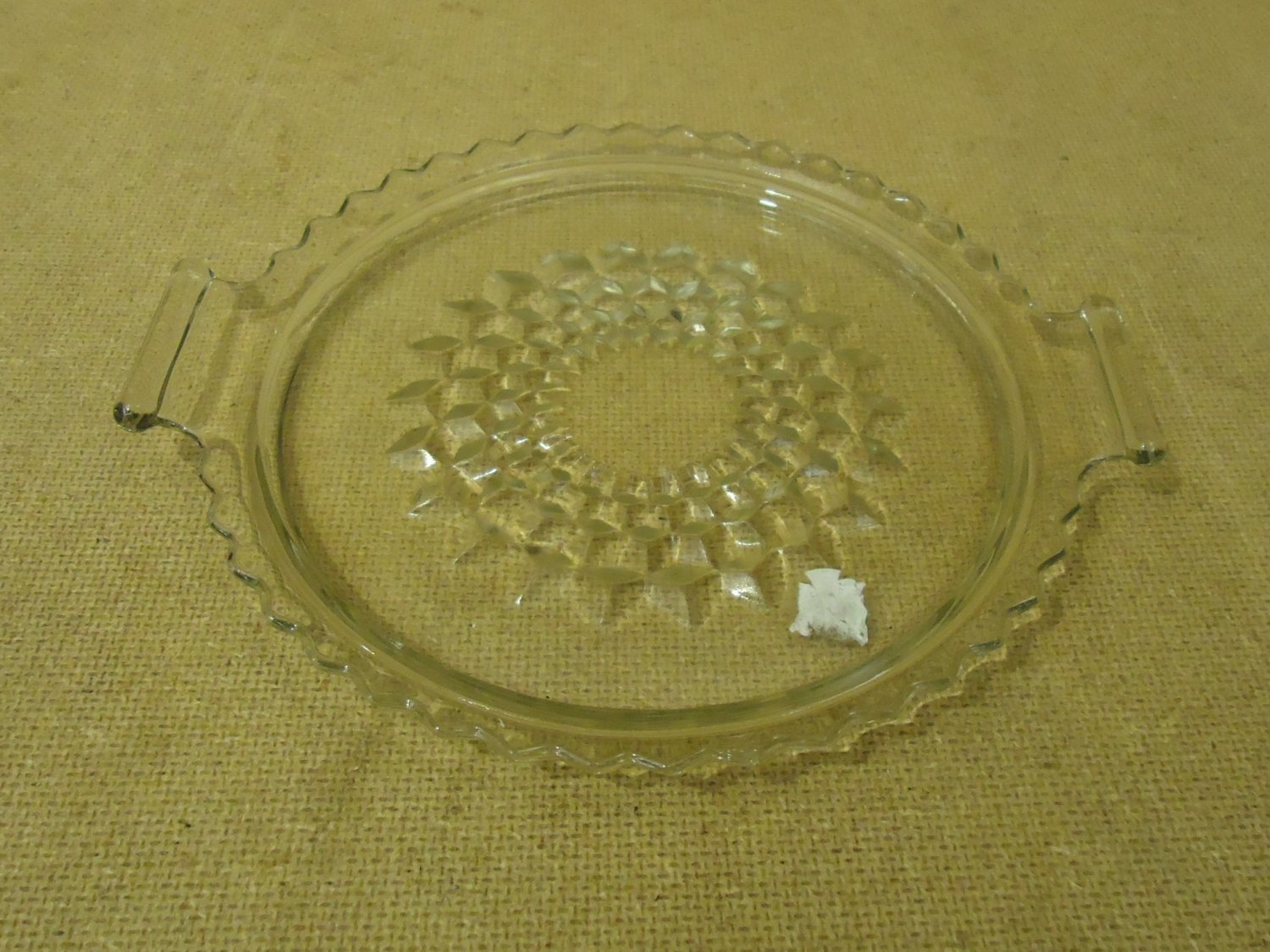 Designer Decorative Glass Dish 7 1/2in Diameter x 1/2in H Clear Glass