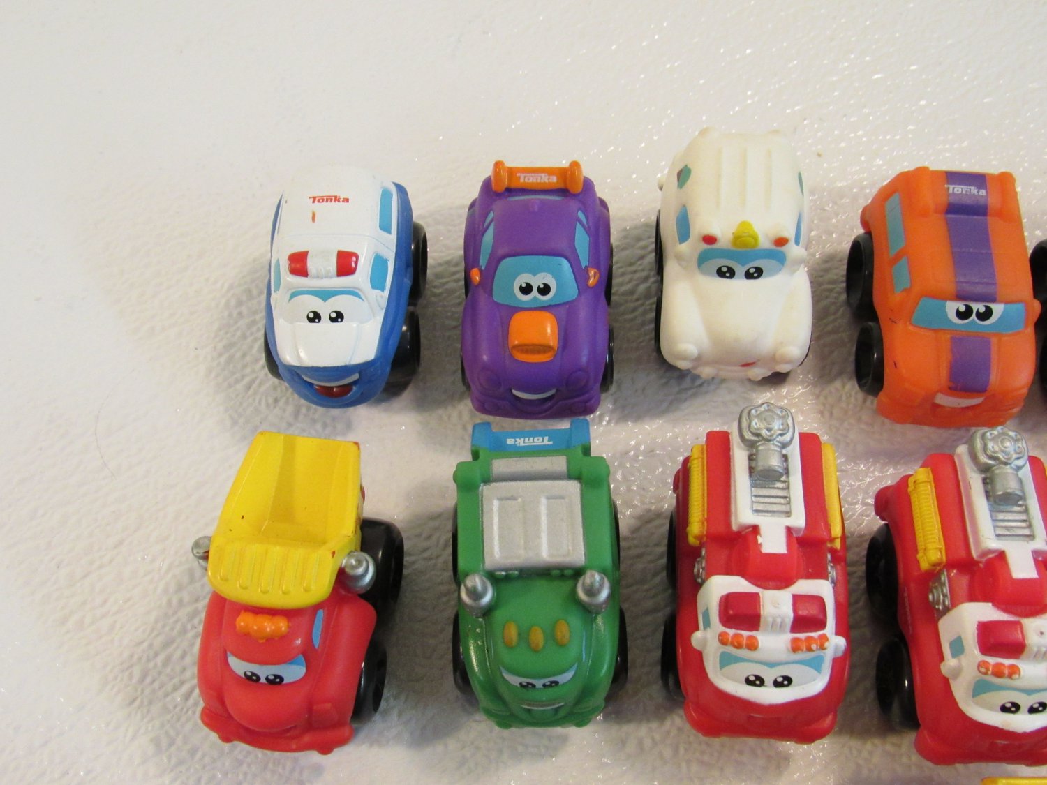 Tonka Hasbro Chuck & Friends Minis Lot of 22 Trucks Cars Aid Vehicles