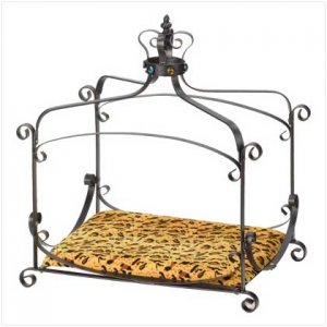 Royal Splender Pet Bed