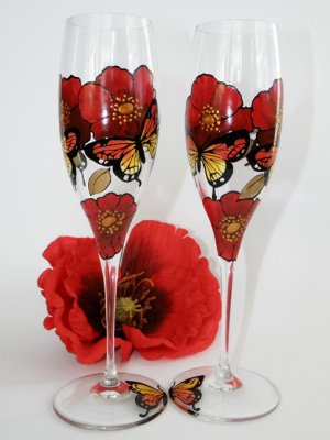 Set of 2 Personalized Champagne glasses Red poppies and butterflies
