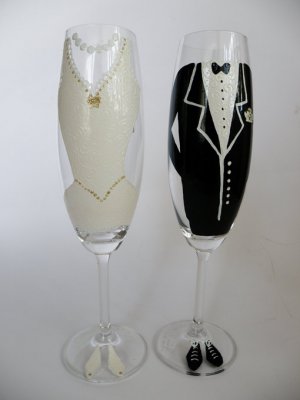 Set of 2 Personalized Champagne glasses Wedding dress and Suit