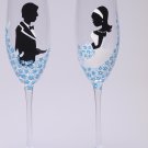 Set of 2 Personalized Champagne glasses Groom and Bride with blue flowers