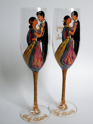 Wedding Toasting Flutes Set of 2 Personalized Champagne glasses Indian wedding