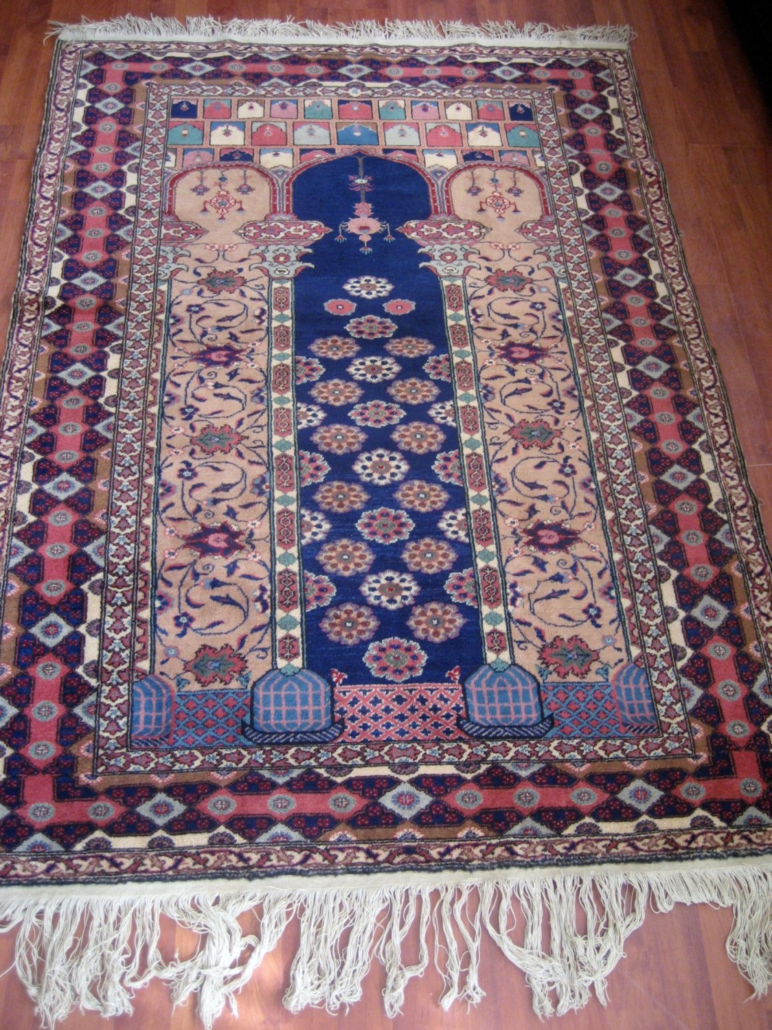 1940's famous Kayseri Turkish prayer rug carpet