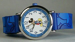 Disney Cute Mickey Mouse Watch! New! HTF! Retired!