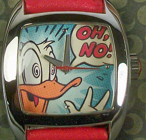 Disney Stunning Donald Duck Watch! New! Unique! In Original Packaging!