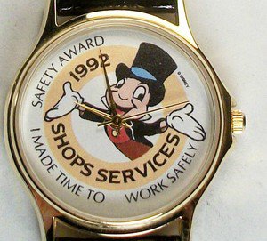 New Disney Cast Members Only Jiminy Cricket Watch! Made one Year! Free Gifts!