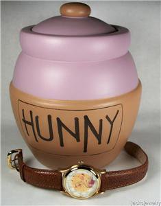 New Disney Blustery Day Limited Edition Winnie the Pooh Watch! Hard To Find!
