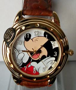 Disney New Laughing Talking Mickey Mouse Watch! hard To Find! Wow!