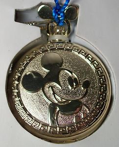 Disney New Stunning Mickey Mouse Pocket Watch! HTF! Gorgeous! Free Gift Watch