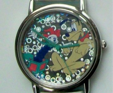 Brand-New Disney Pluto & Mickey Mouse Christmas Watch! HTF! Adorable!