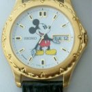 New Disney Mens Seiko Mickey Mouse Watch! Ornate Bezel! W/Date! Pts. To Time!