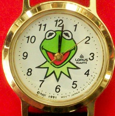 New Jim Henson Kermit the Frog Watch! HTF! For the ladies! Gorgeous! Retired!
