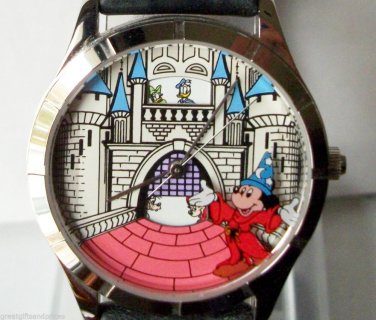 Disney orcerer Mickey Mouse Watch New Hard To Find!