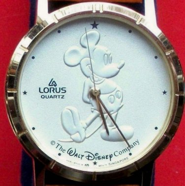 Brand-New Disney Lorus Mens Gold Coin Mickey Mouse Watch! In Lorus Case! HTF!