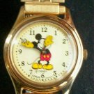 New Disney Lorus Points To Time Ladies Mickey Mouse Watch! HTF! Pretty!