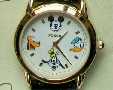 Brand-New Disney Fossil Limited Edition Mickey Mouse Watch With Friends! HTF!