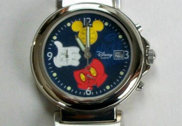Brand-New Disney Chronograph Mickey Mouse Watch With Date! HTF! Stunning!