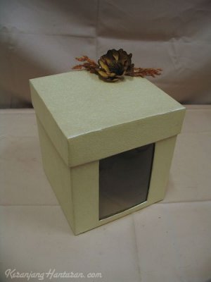 Square Box Mika