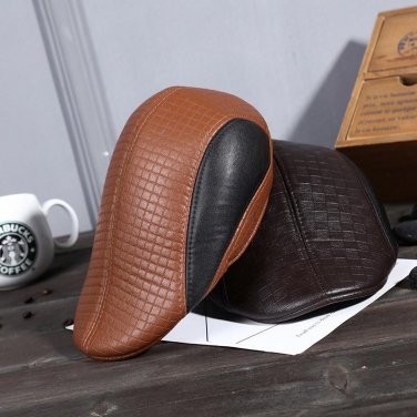 2017 New PU Leather grid Berets for Men Autumn Winter Men\'s Visor Flat Hat Beret Fashion Newsboy ca