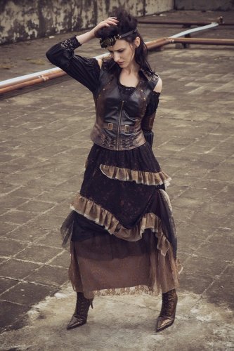 RQ Steampunk Women PU Leather Waistcoat Goth Short Vest V-Neck Tops Lacing Back Waistcoat Outwear Wi