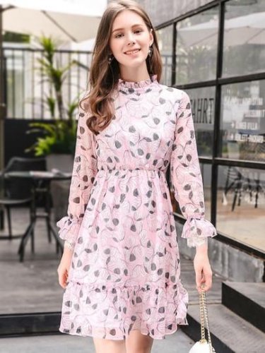 Turtle Neck Pink Printing Women\'s Day Dress