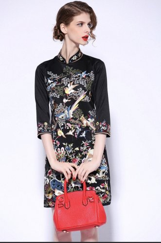 Plus Size XXXL Ethnic Style Embroidery Flower Dress Chinese Women Modern Cheongsam Elegant Vintage Q