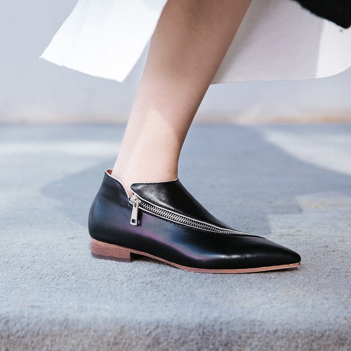 Real Leather Pumps Women Pointed Toe Zipper Autumn Shoes