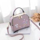 Women Messenger Bags Good Quality Women Leather Bag Ladies Flap Women Bags Embroidery Flower Clutche