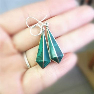 E070 Nepal Handmade Vintage Elegant Long Drop Earrings Malachite Earring
