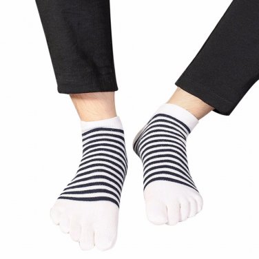 2017 High Quality Breathable Men\'s Five Toe Cotton Yoga Socks Pure Sports Trainer Running Finger So