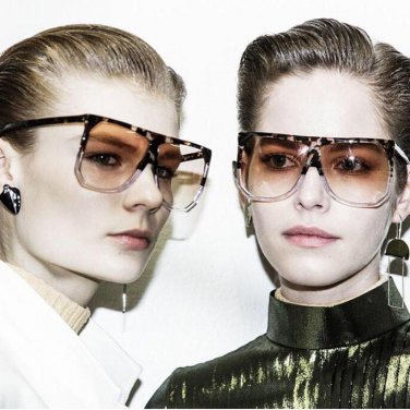 2017 New Big Frame Flat Top Women Sunglasses Fashion Superstar Brand Designer Oversized Clear Gradie