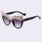 Winla New Arrival Crystal Diamond Cat Eye Sunglasses Women Luxury Brand Designer Vintage Stylish Sun