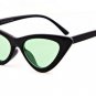 Black Small Triangle Cat Eye Frame Sunglasses Women UV400 Retro White Vintage Female Sun glasses Red