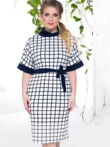 Plus Size White Half Sleeve Plaid Women\'s Sheath Dress