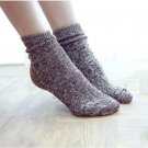 New Hot Fashion Unisex Men Women Vintage Socks Winter Warm Foot Cotton Knitted Mid-Calf Terry Socks 