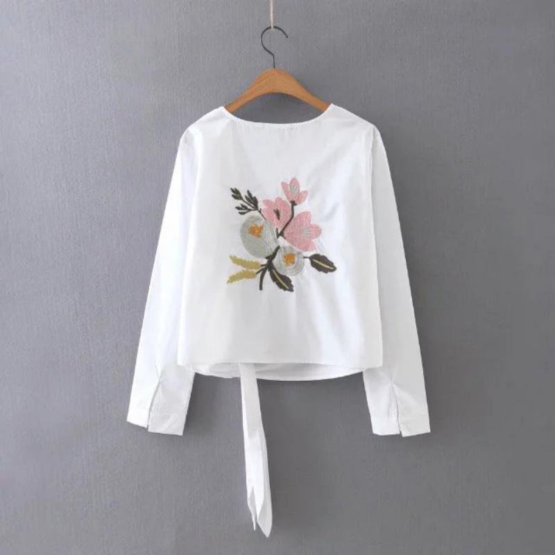 Lady Spring Floral Embroidery Shirt Casual Long Sleeve Vintage Women Blouse Cotton Blusa